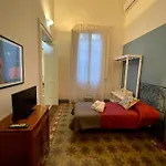 4 Balconi House-appartamento Salentino Nel Centro Di Lecce
