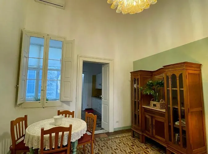 4 Balconi House-appartamento Salentino Nel Centro Di *